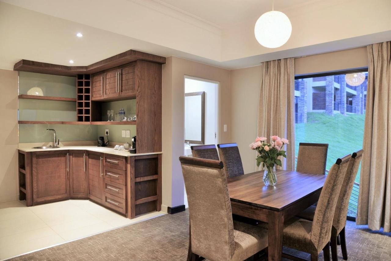 Premier Sani Pass Resort 4*
